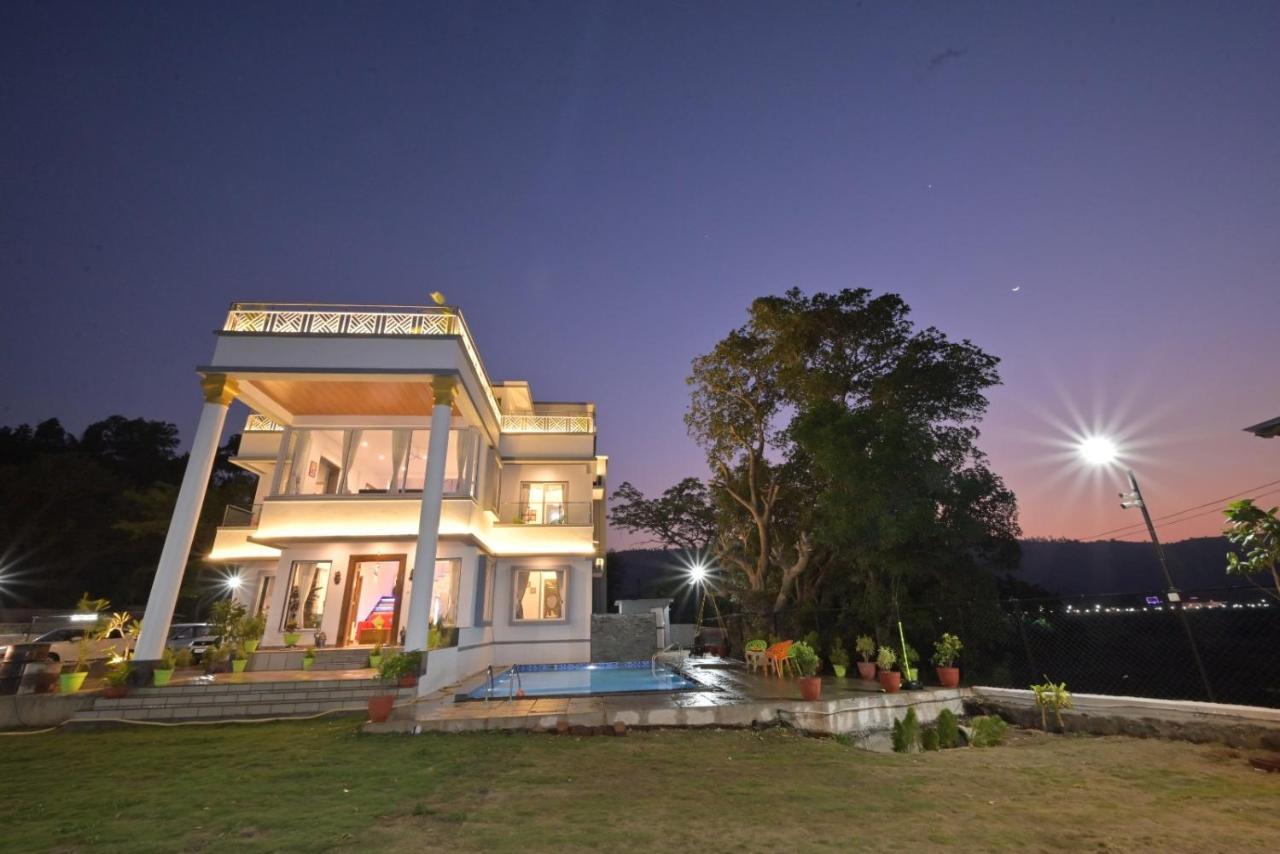 White Castle Villa By Tropicana Stays Лонавала Экстерьер фото